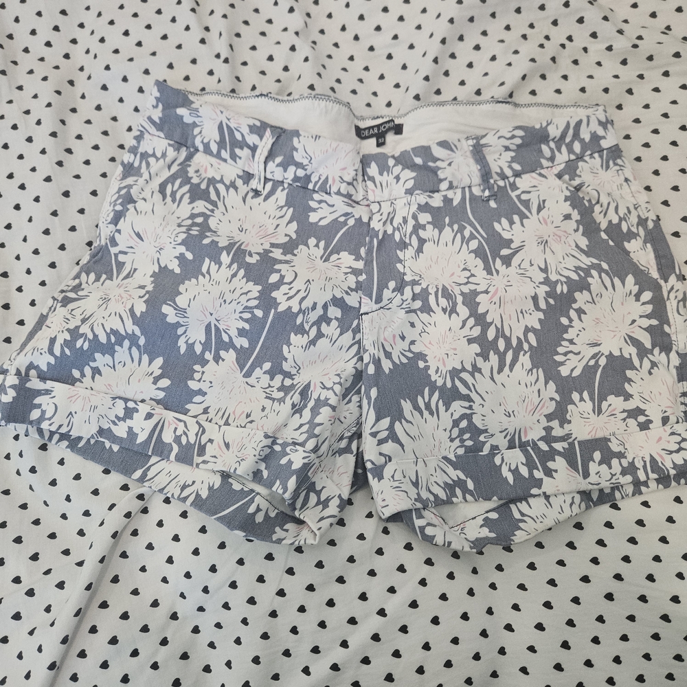 Floral Blue Women's Shorts
